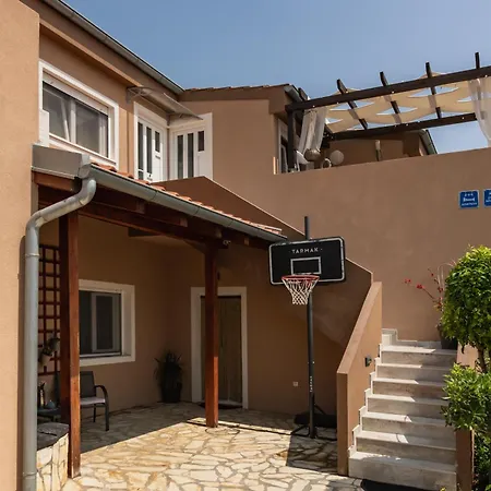 Apartamento Zara Petrcane