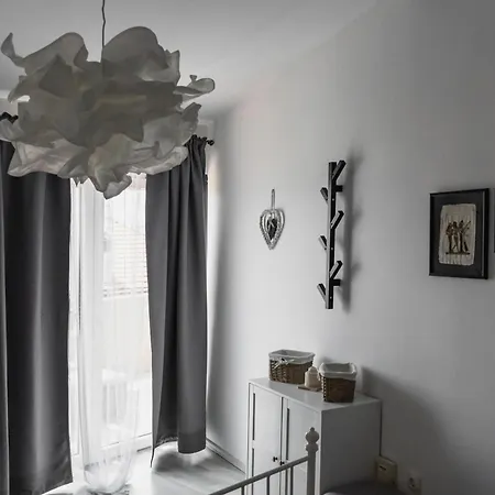 Zara Apartment *