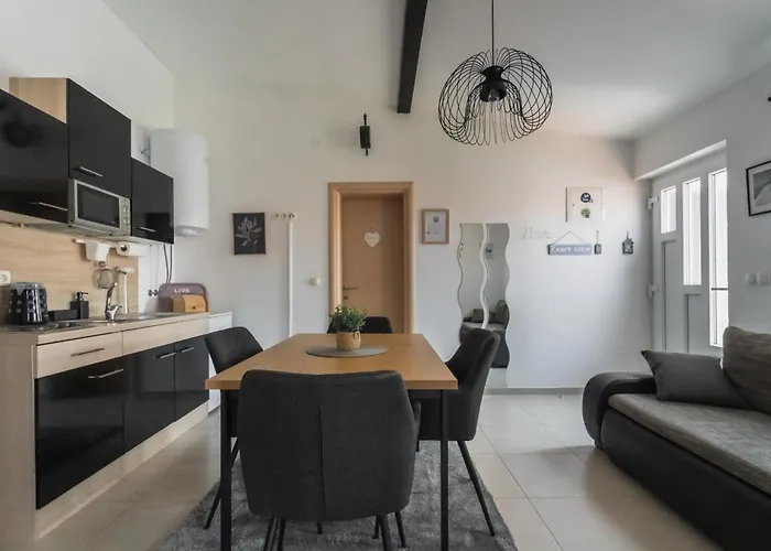 Zara * Петрчане